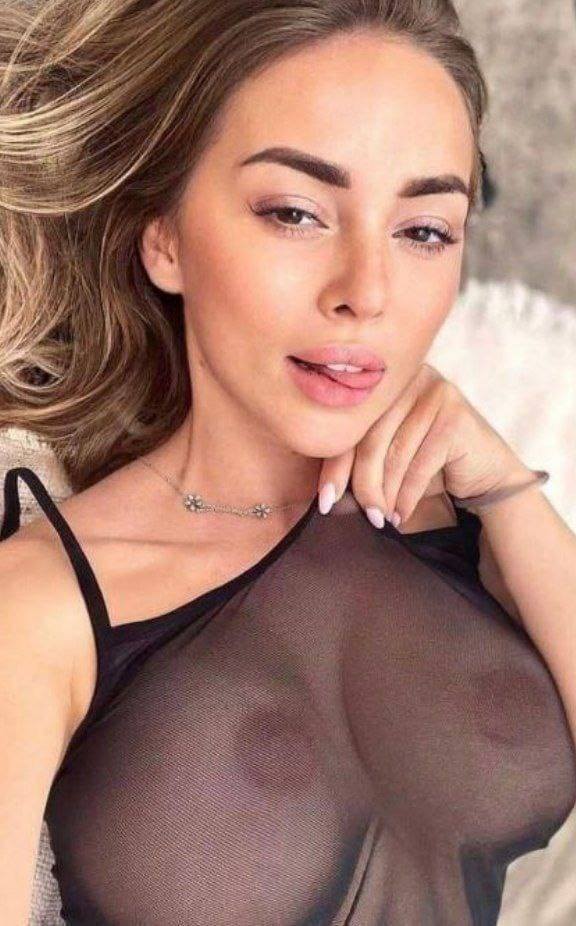 Bakırköy Escort Bayan Sinem İle Ateşli Anlar